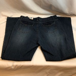 NEW Croft & Barrow Bootcut Jeans Size 18